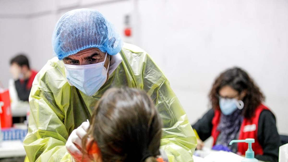 Una prova de detecció del coronavirus.