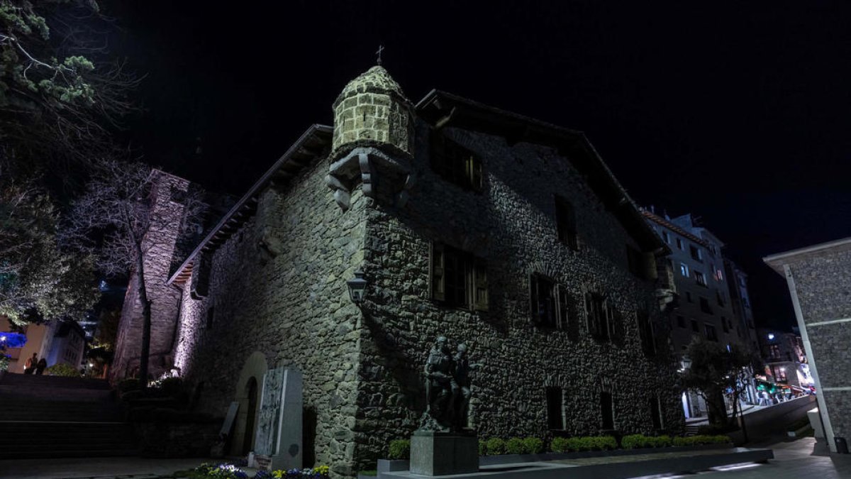 La Casa de la Vall se suma a l'apagada de l'hora del planeta