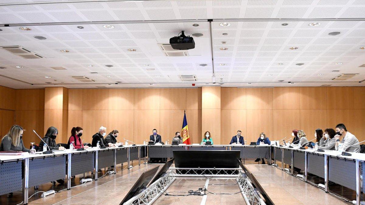 Reunió de la comissió de coordinació i desenvolupament del pla nacional de residus.