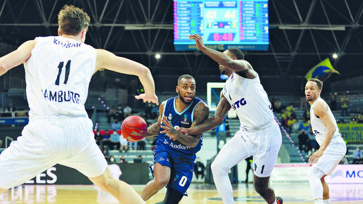 Duel anterior d'Eurocup al Poliesportiu.