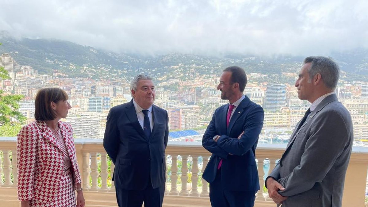 El ministre Torres i el secretari d'Estat a Mònaco
