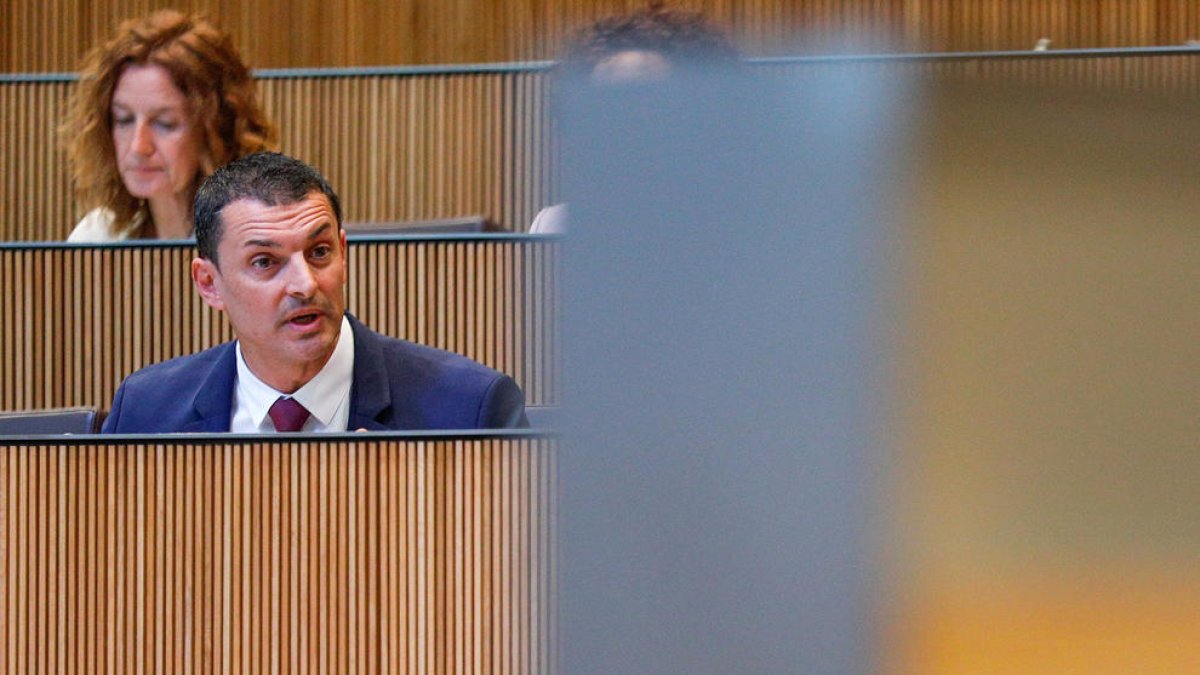 Jordi Gallardo durant la sessió al Consell General d'ahir.