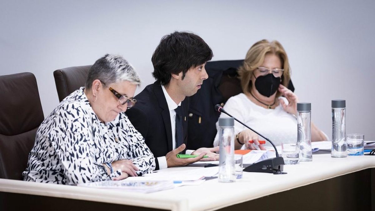 Dolors Carmona, Sergi González i Lídia Samarra són els consellers del PS a la capital