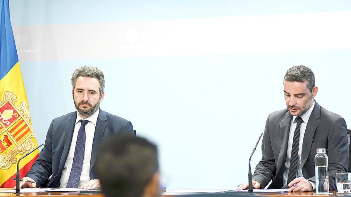 Eric Jover i el secretari d'Estat Marc Ballestà durant la roda de premsa.