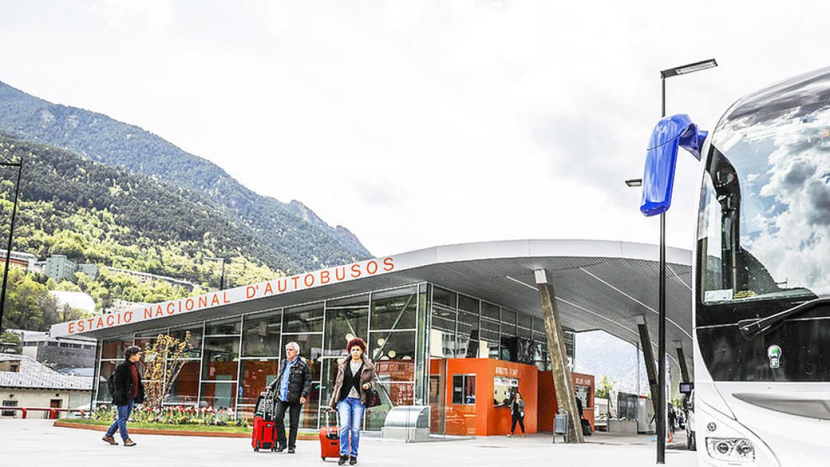 L'Estació Nacional d'Autobusos no s'haurà d'enderrocar.