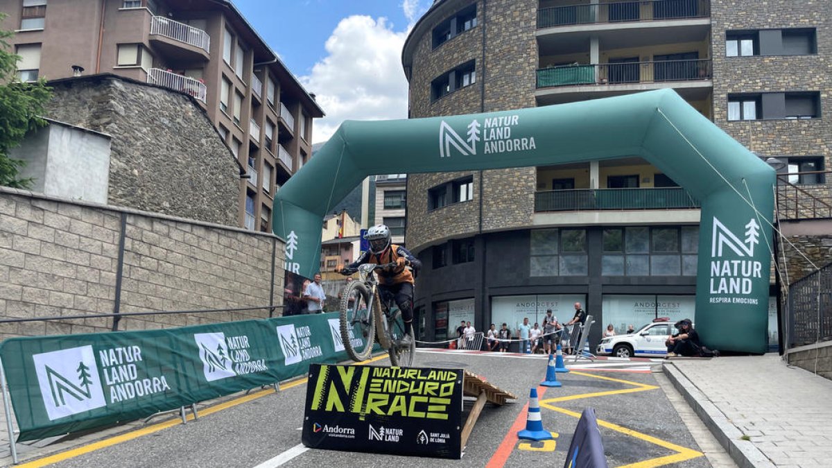Un dels participants, al tram final del recorregut.