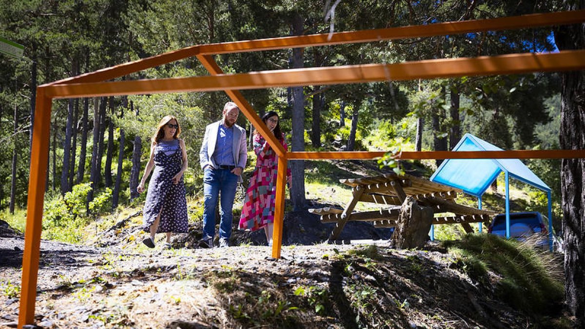Donació de l'obra 'Casa Meva és Casa Teva' de l'artista Émilie Klasen.