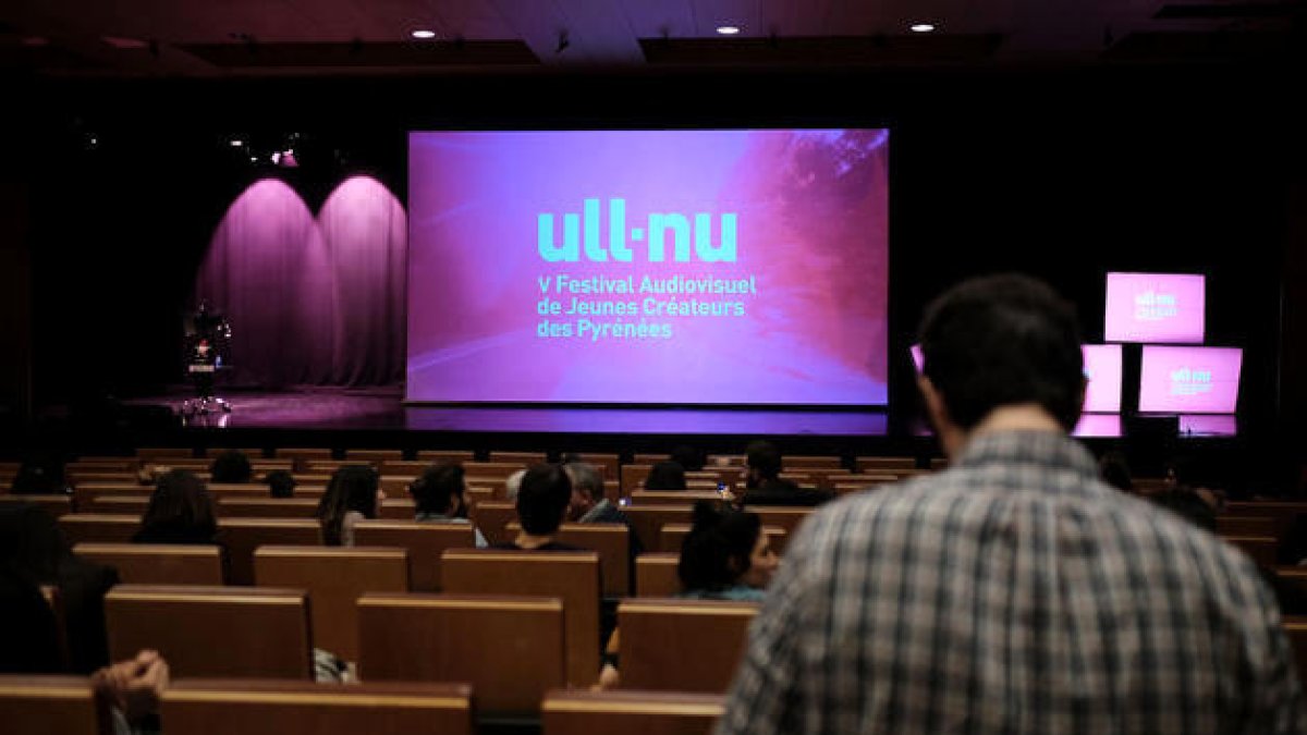 Inscripcions per ser part del jurat de l'Ull Nu