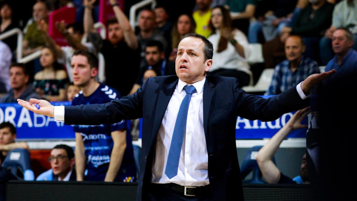 David Eudal, durant l'etapa com a tècnic del MoraBanc Andorra.