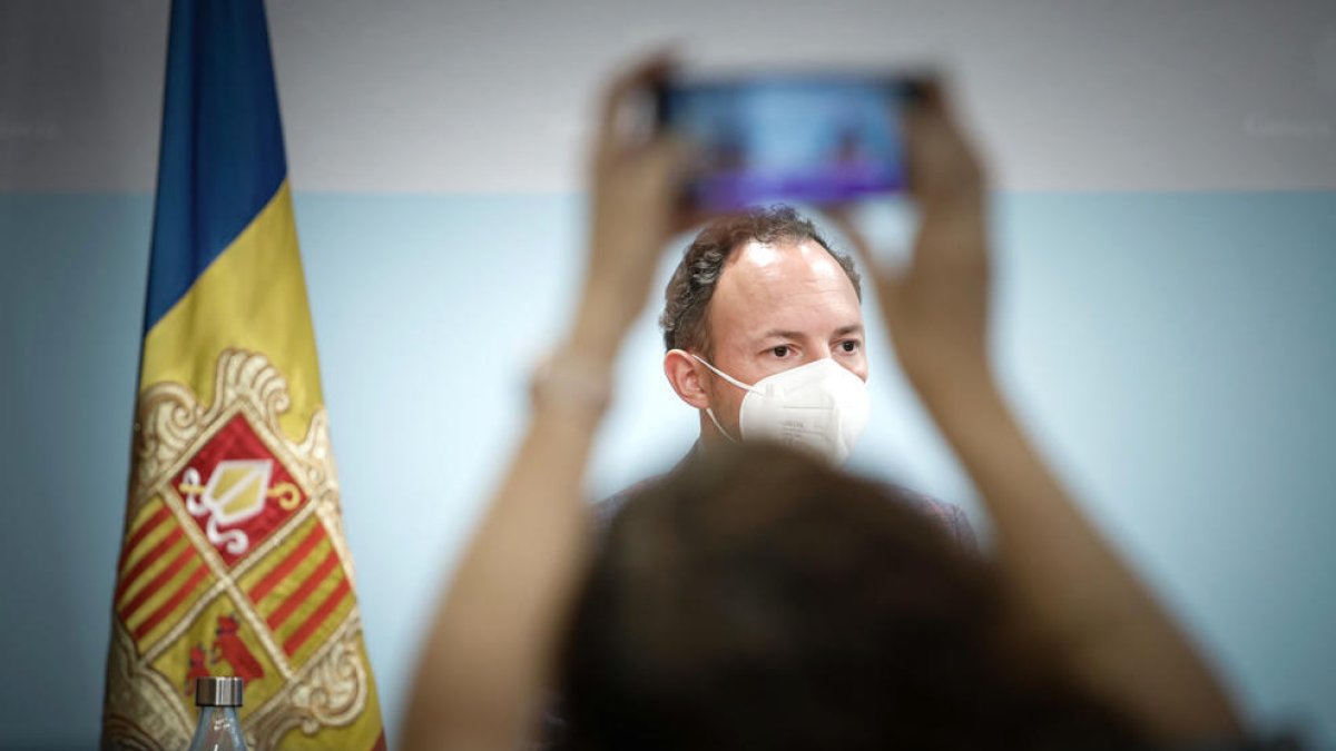 El cap de Govern, Xavier Espot, durant la compareixença ahir.