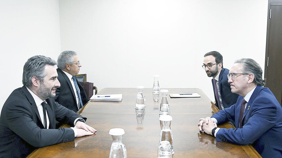 La trobada entre Giró i Jover.