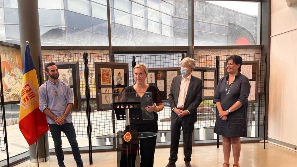 L'artista ha estat present a la inauguració de la mostra.