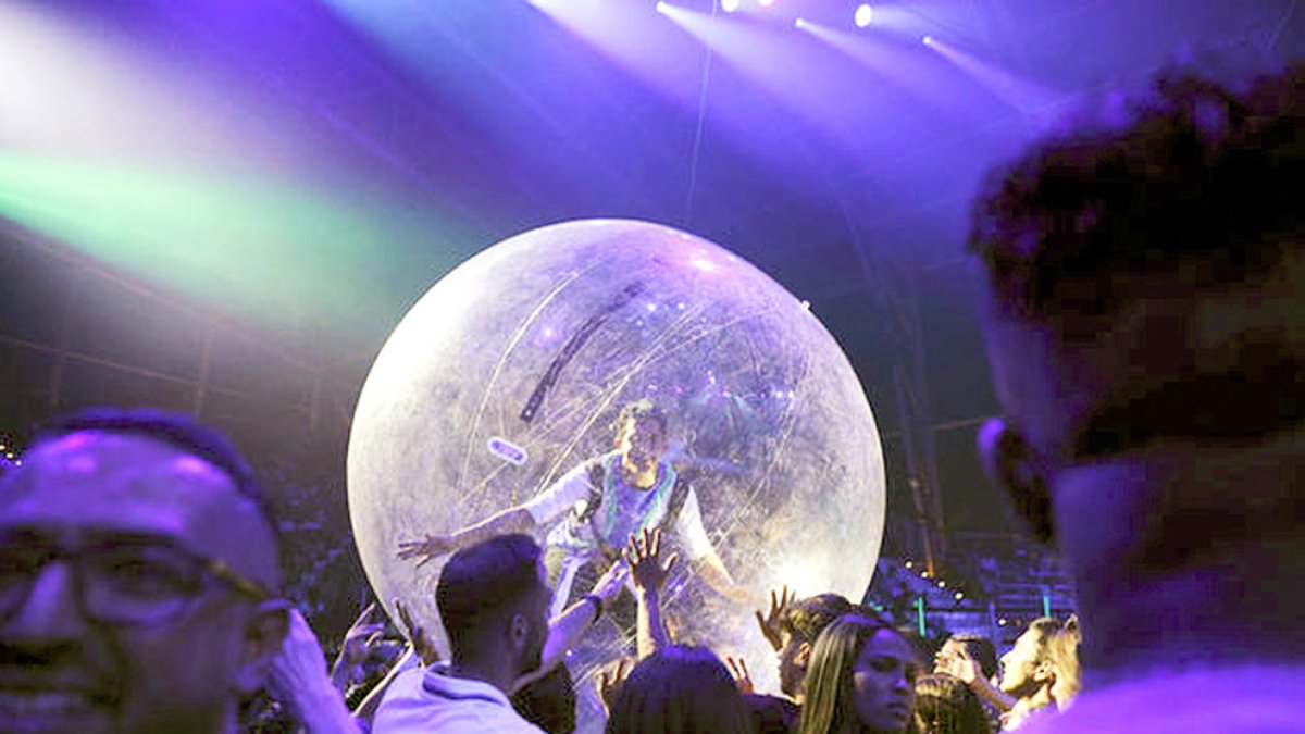 Un moment de l'espectacle del Cirque du Soleil.