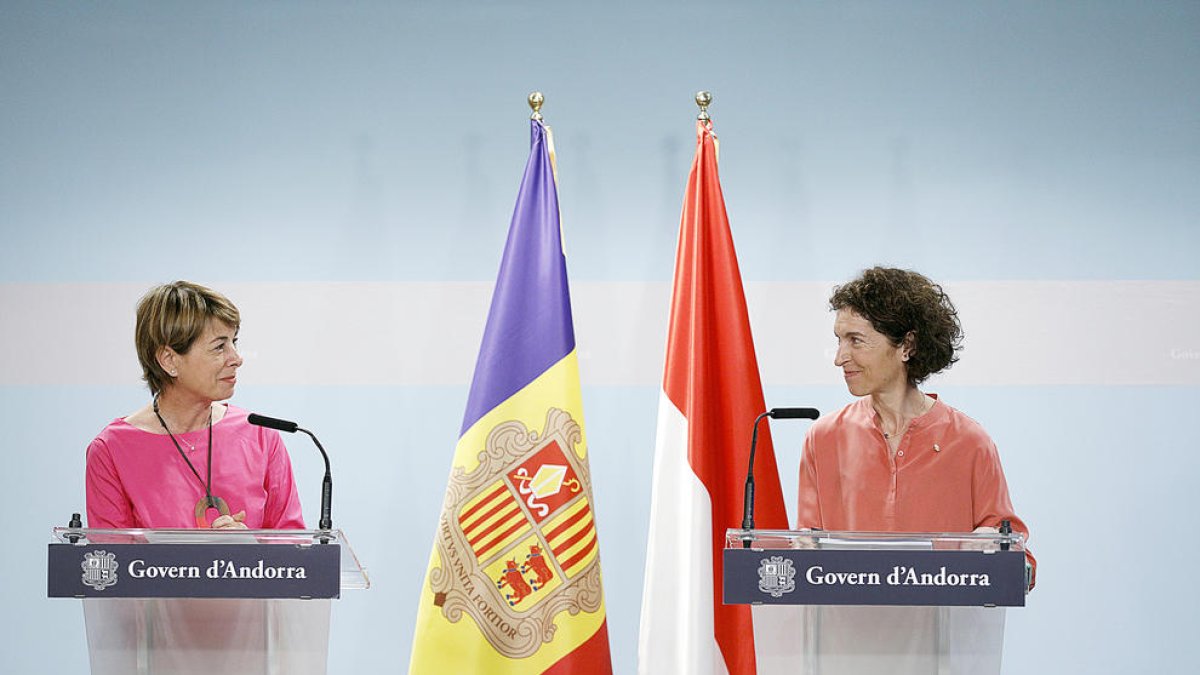 Isabelle Berro-Amadeï i Maria Ubach