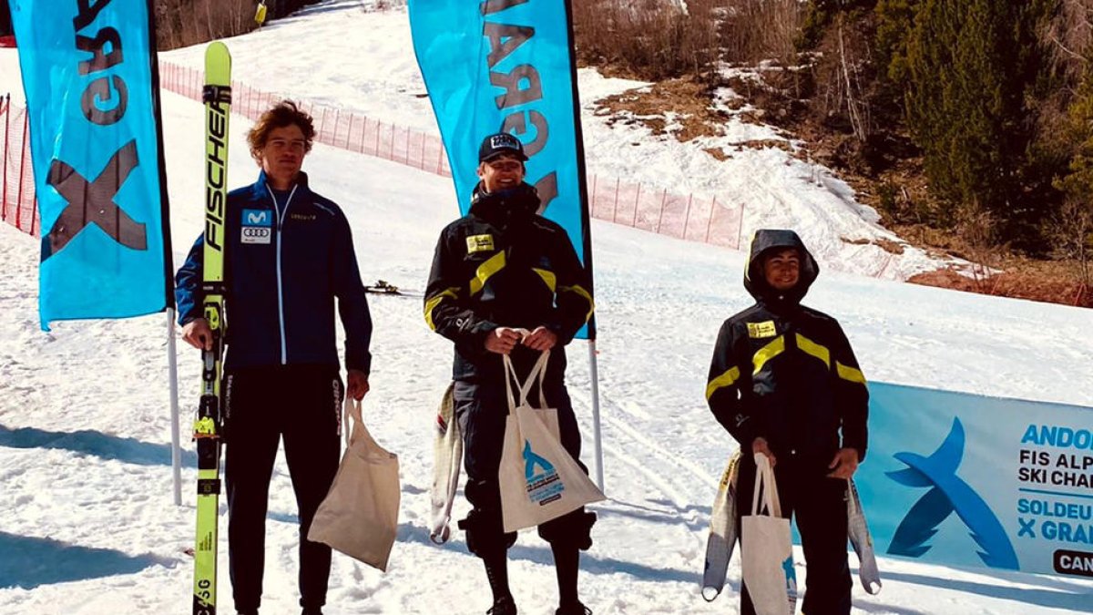 Podi masculí de la cursa.