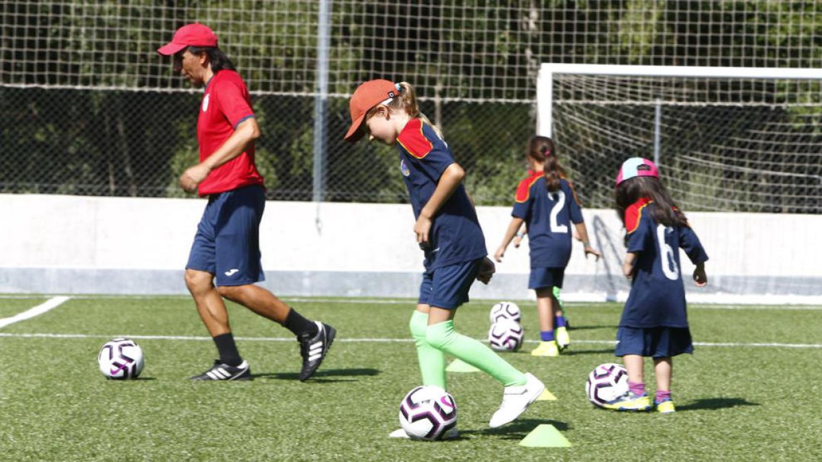 Integrants del campus durant una de les sessions.