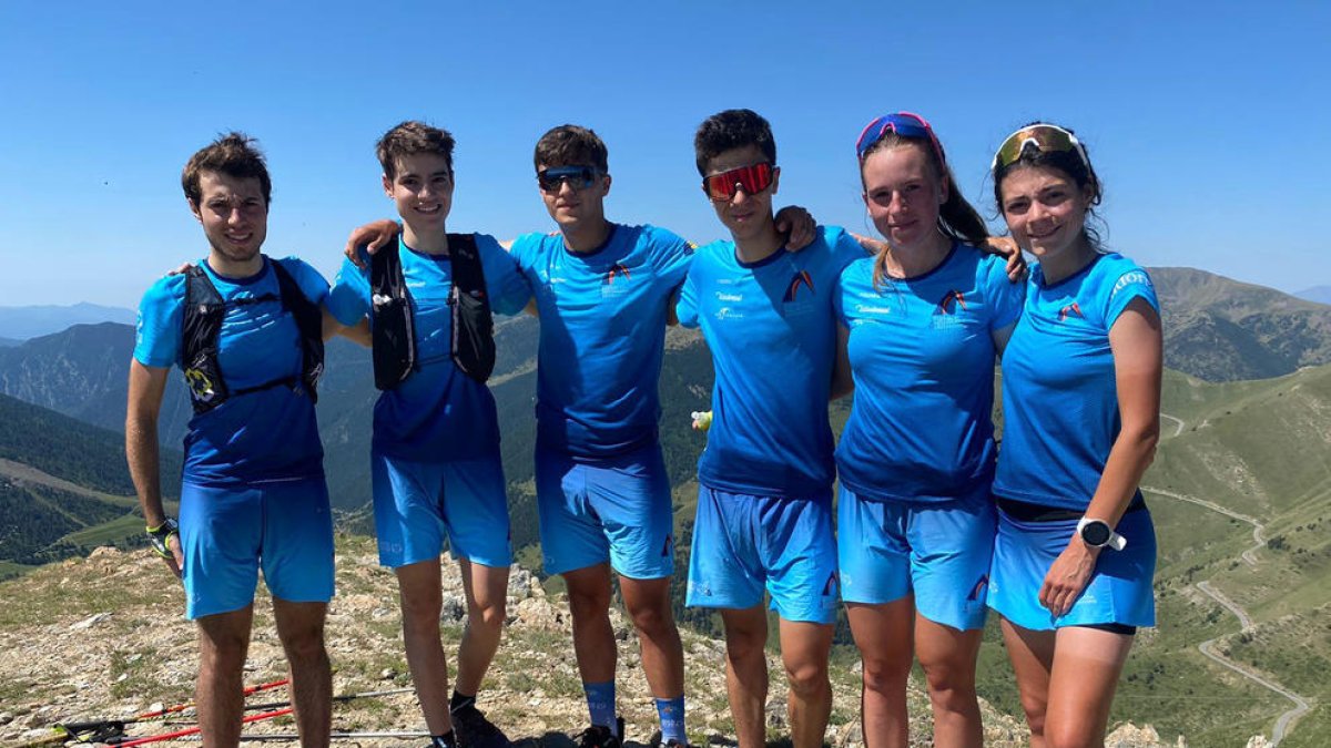 L'equip andorrà, a punt per a la Vertical Race d'avui.
