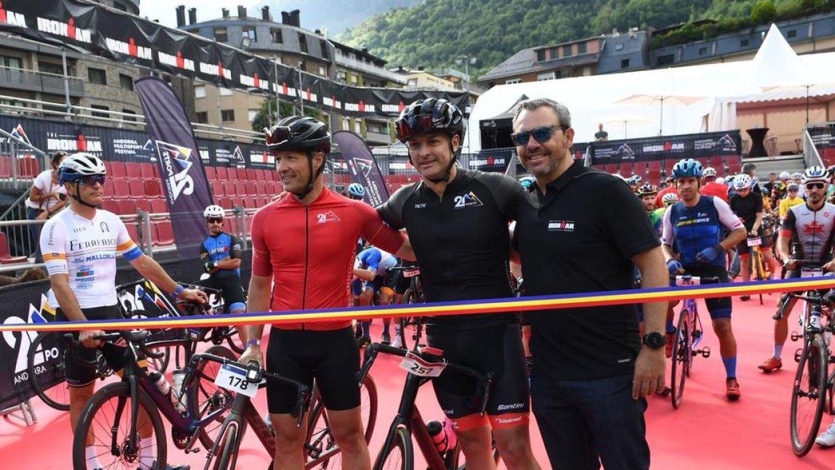 El ministre Jordi Gallardo i el cònsol menor de la capital, David Astrié, han inaugurat la prova aquest matí