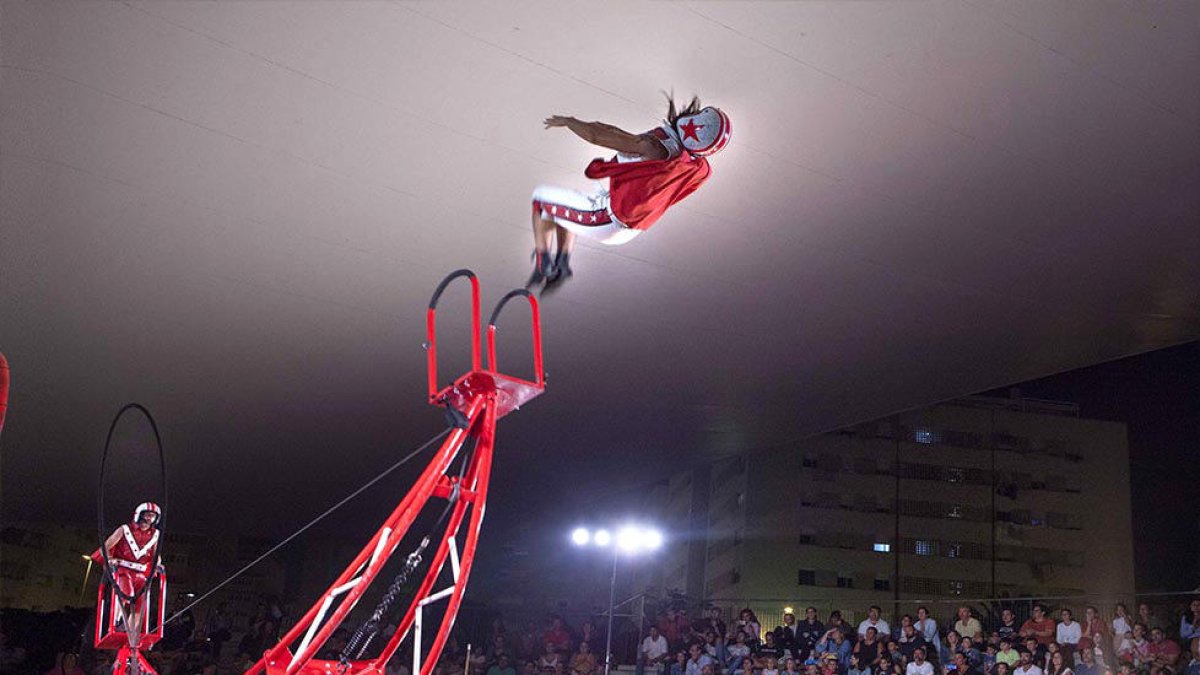 Els funambulistes Mortelo&Manzani de Fili Busters.