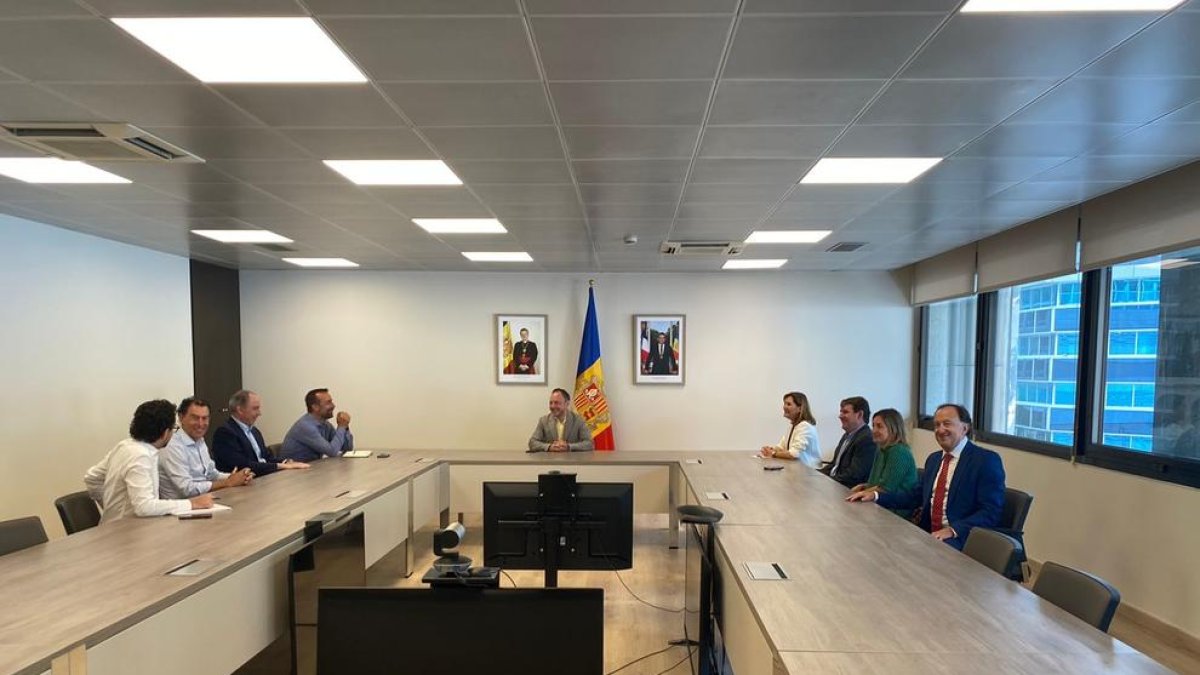 La reunió de caire protocol·lari ha tingut lloc aquest divendres