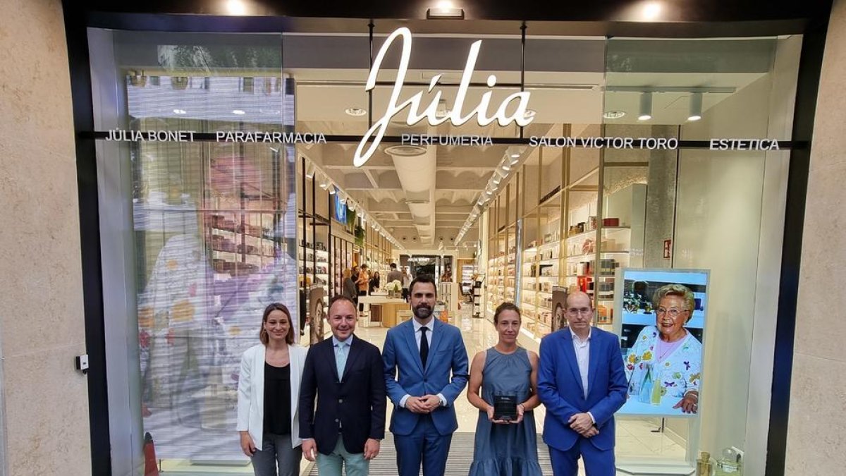 El cap de Govern, Xavier Espot, i el conseller d'Economia i Treball català, Roger Torrent, van assitir a l'acte a Barcelona