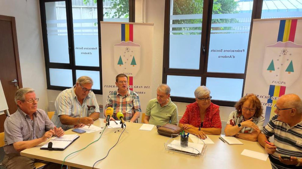 Representants de la Federació de la Gent Gran.