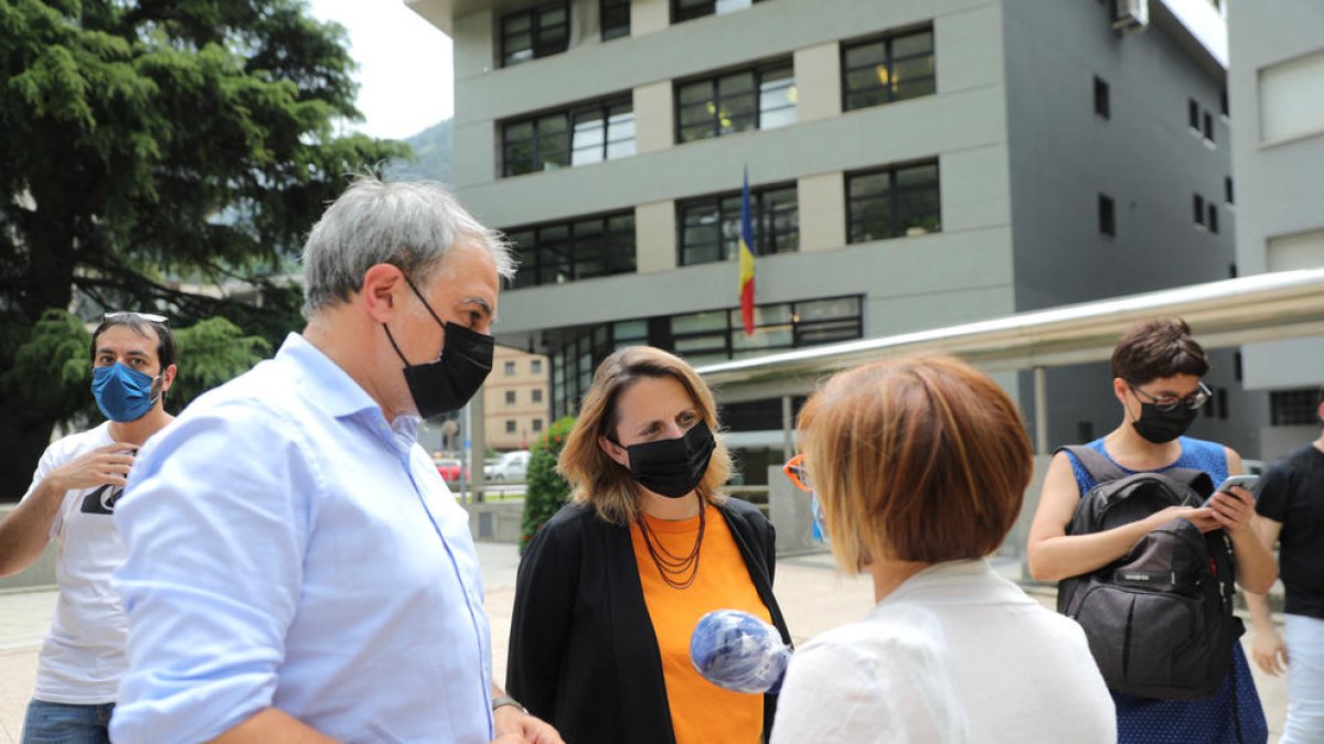 Ferran Rabanaque i Rosa Gili.