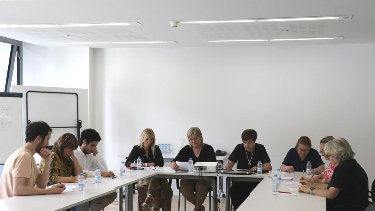 La majoria es va reunir amb les associacions del país.