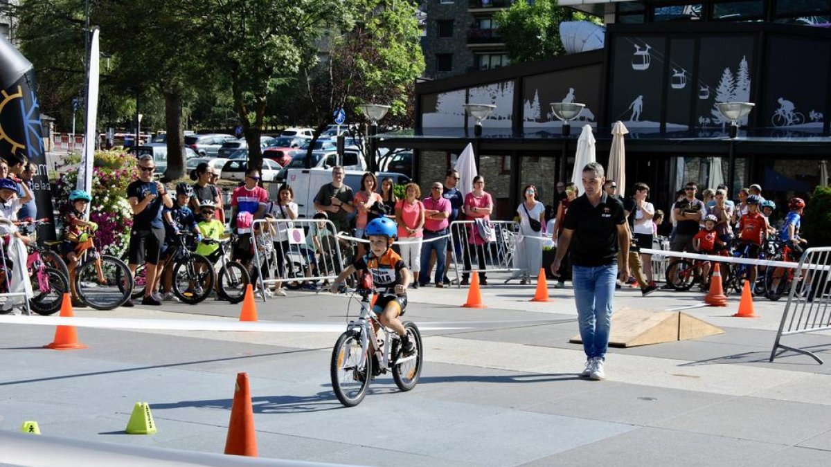 Un centenar d'infants participen en la Purito Kids