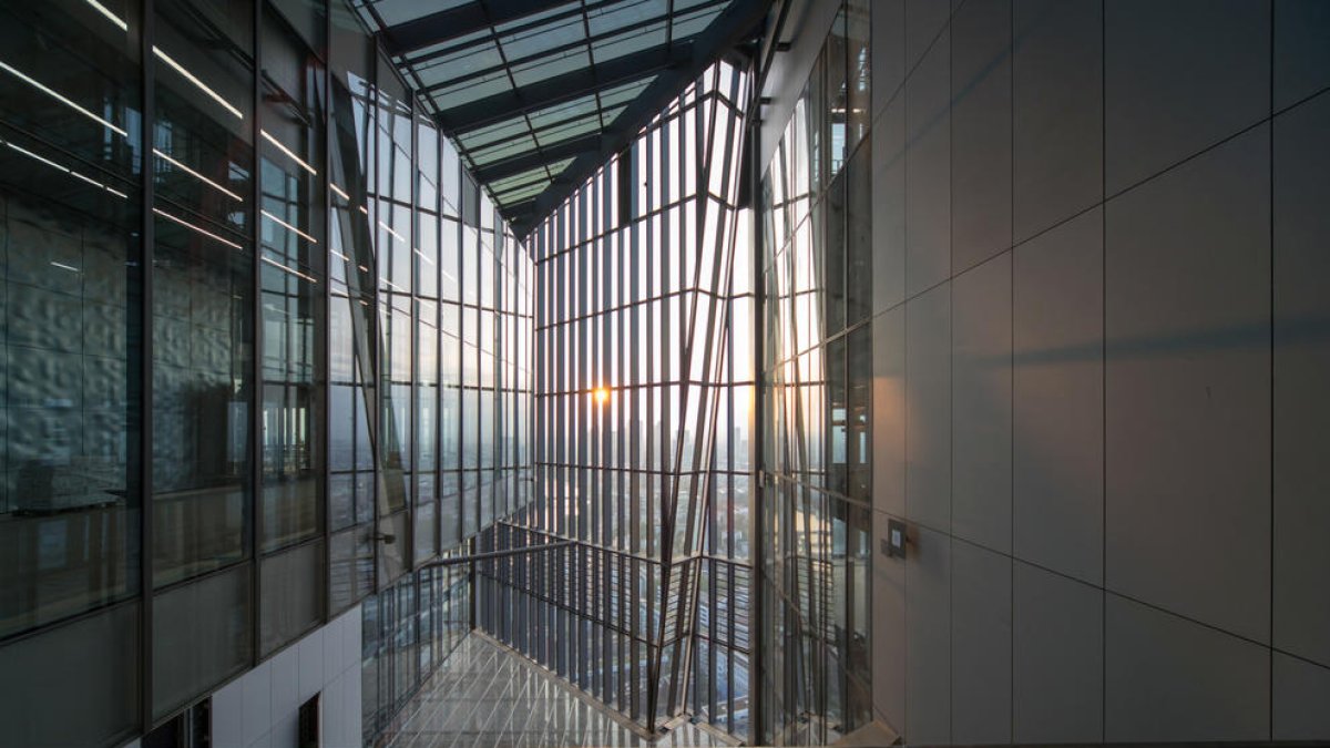 Els economistes apunten a la necessitat d'acords socials per evitar la pèrdua del poder adquisitiu.