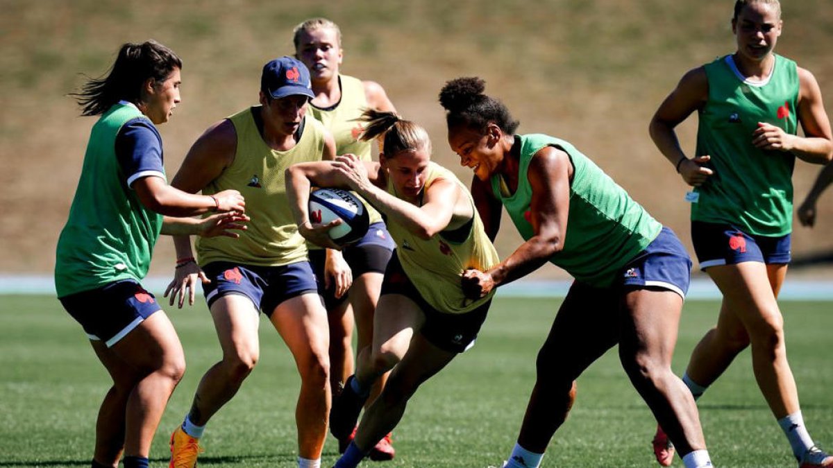 Entrenament de la selecció francesa femenina.