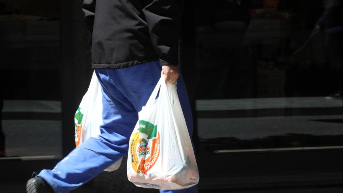 L'IPC al març es va situar en el 4,9% interanual.