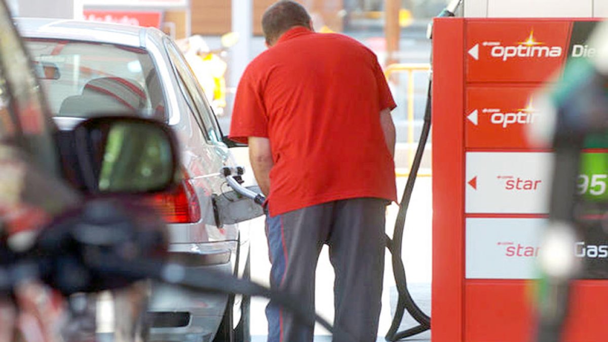 Un assortidor en una gasolinera.