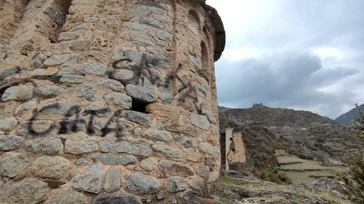 Pintades a l'església de Sant Romà de les Bons