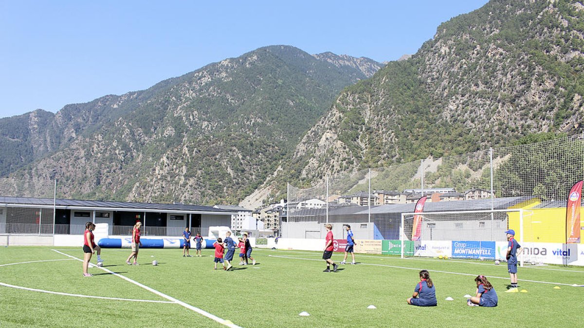 Una de les activitats del campus Tots marquem.