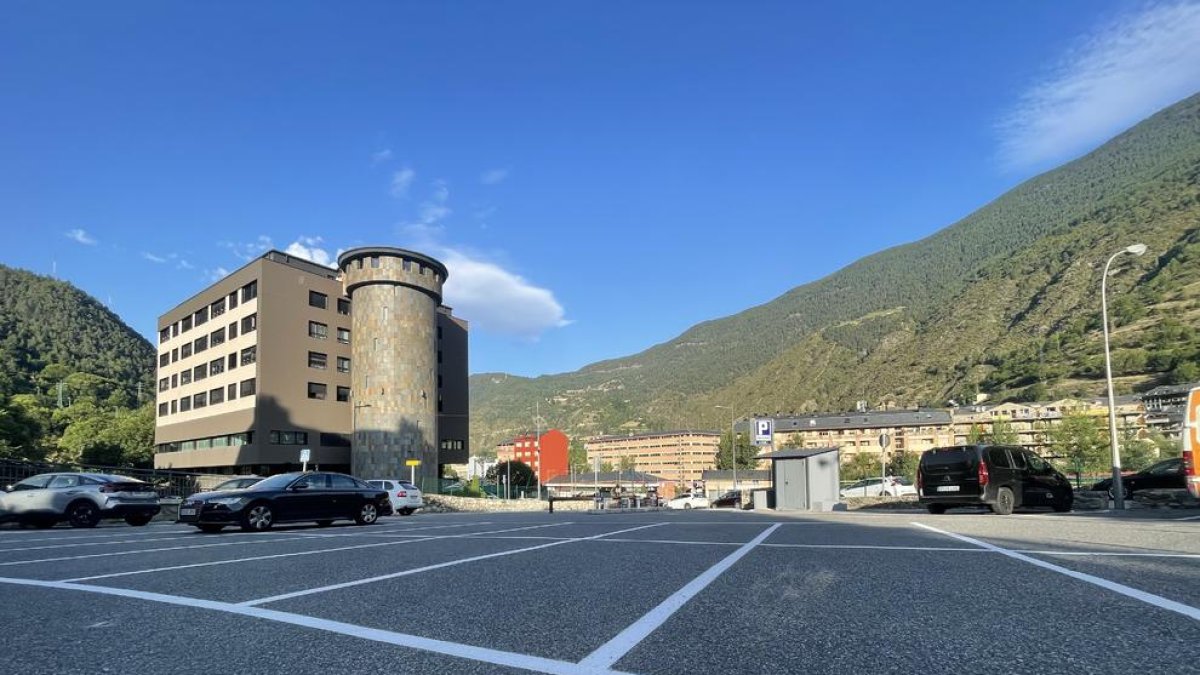 Encamp habilita una nova zona d'aparcament a Prat de Baró