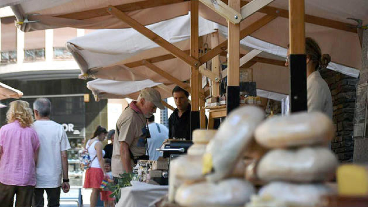 Una edició anterior del Mercat de la Vall