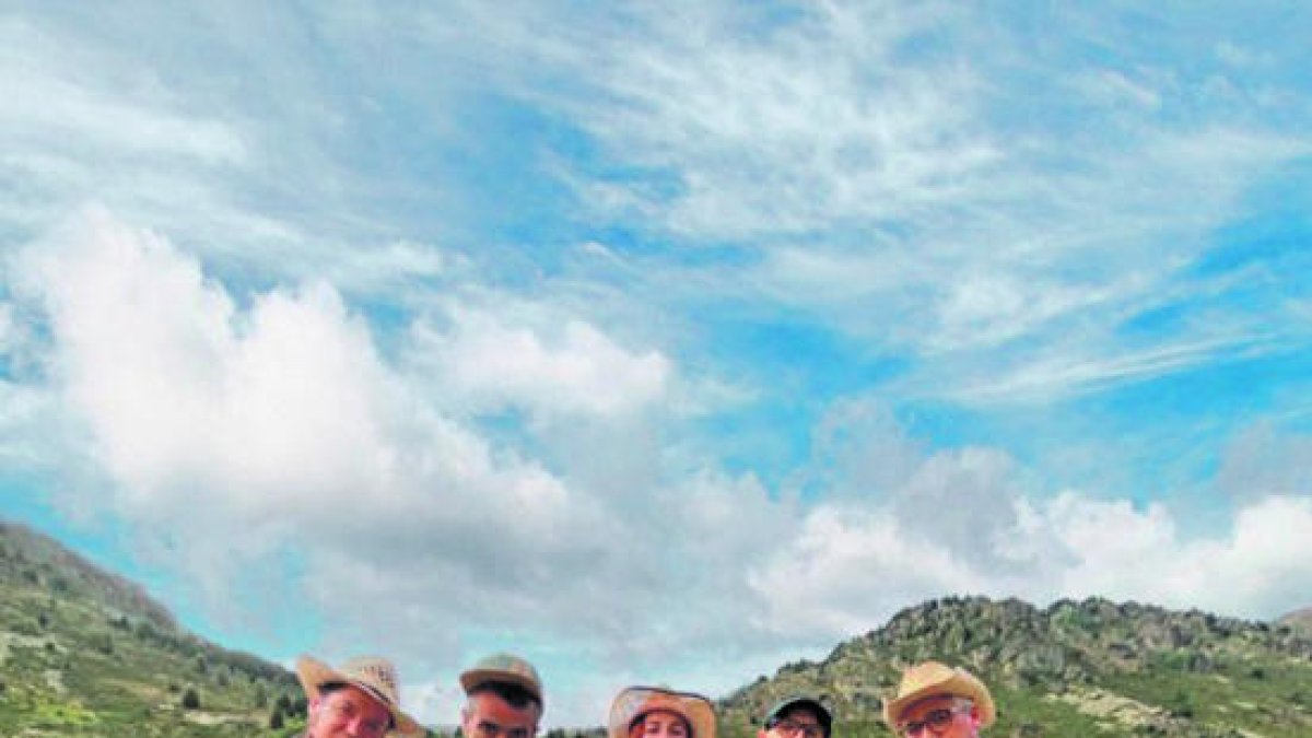 Concert de The Scarlett Brothehood - Sabors d'estiu 2022