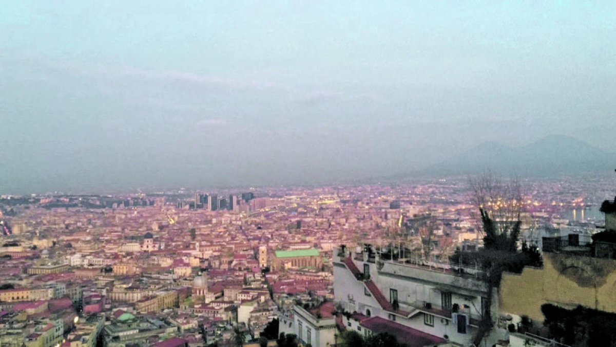 Nàpols, el caos d'Itàlia