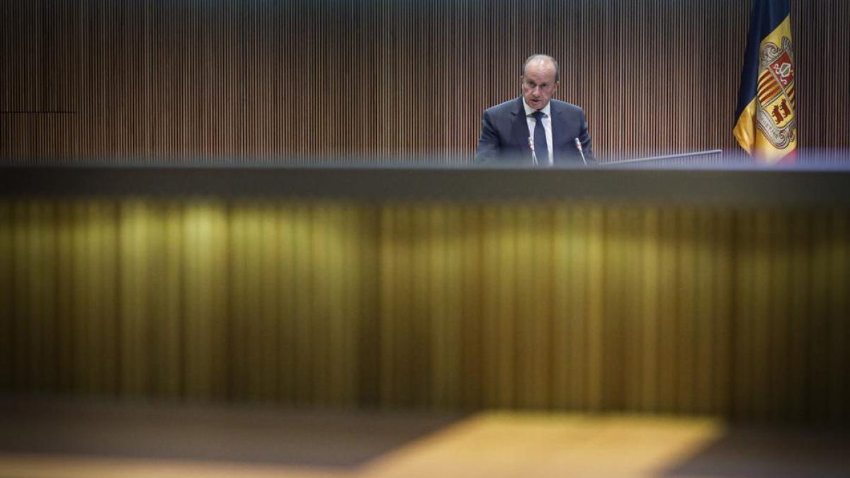 El ministre de Justícia i Interior, Josep Maria Rossell, aquesta tarda al Consell