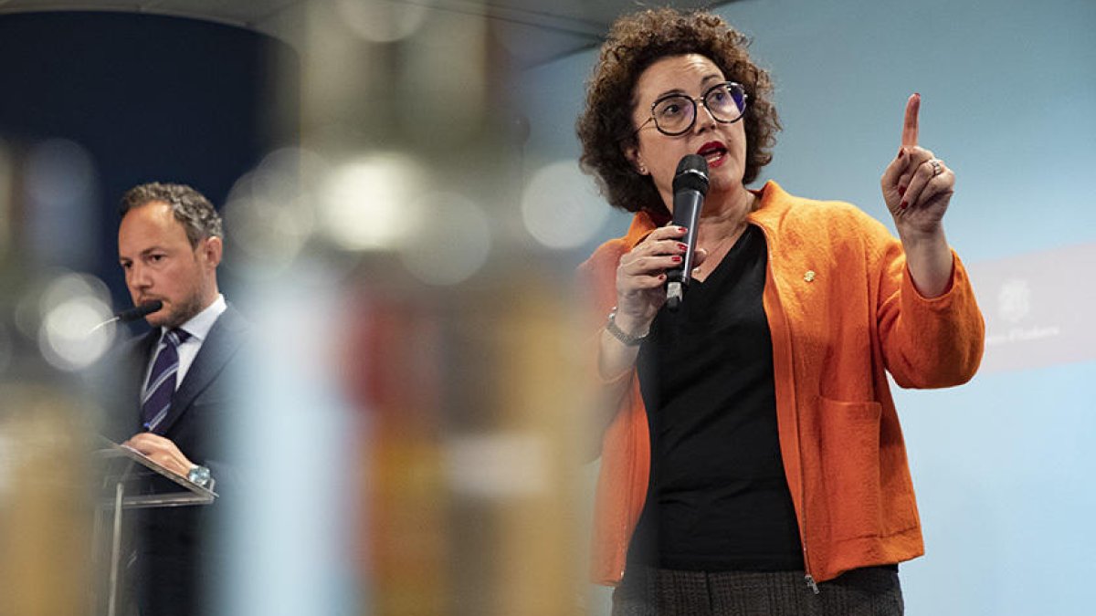 El cap de Govern, Xavier Espot, i la ministra d'Afers Socials, Judith Pallarés.