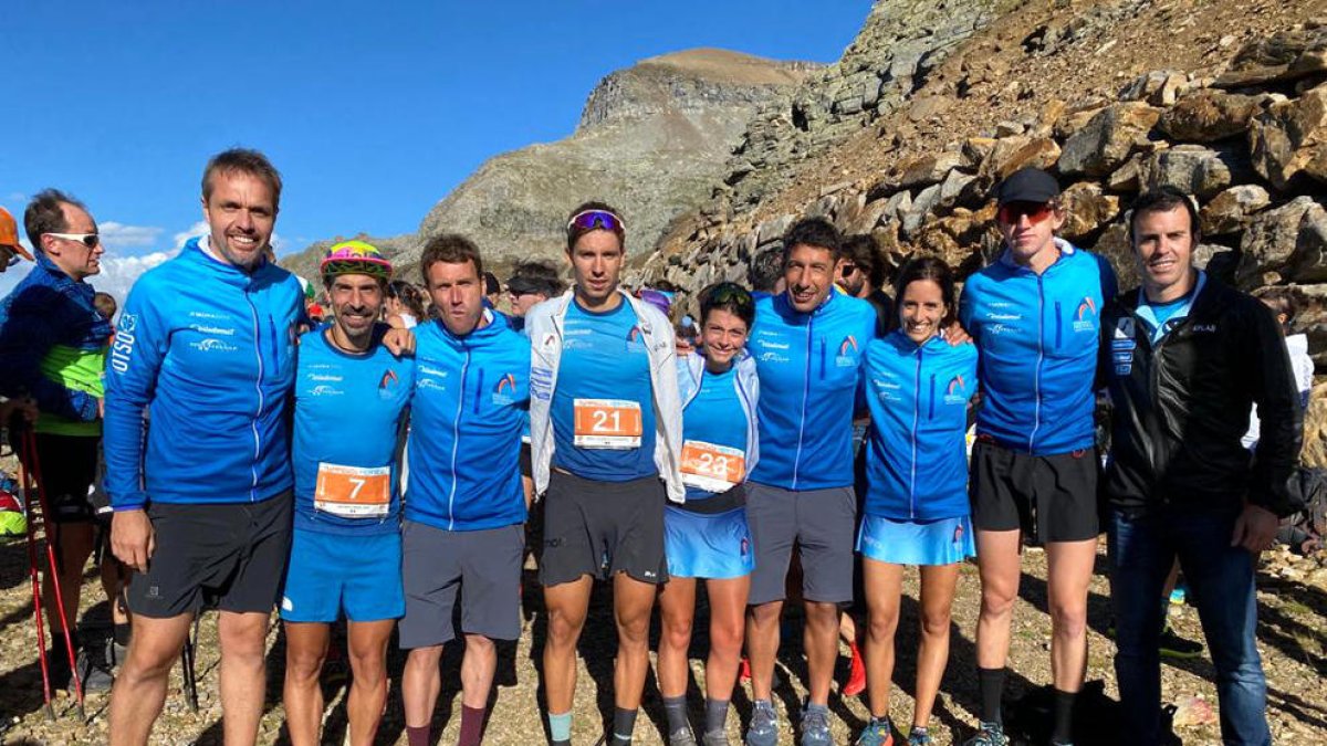 L'equip de la federació al Mundial d'Itàlia.