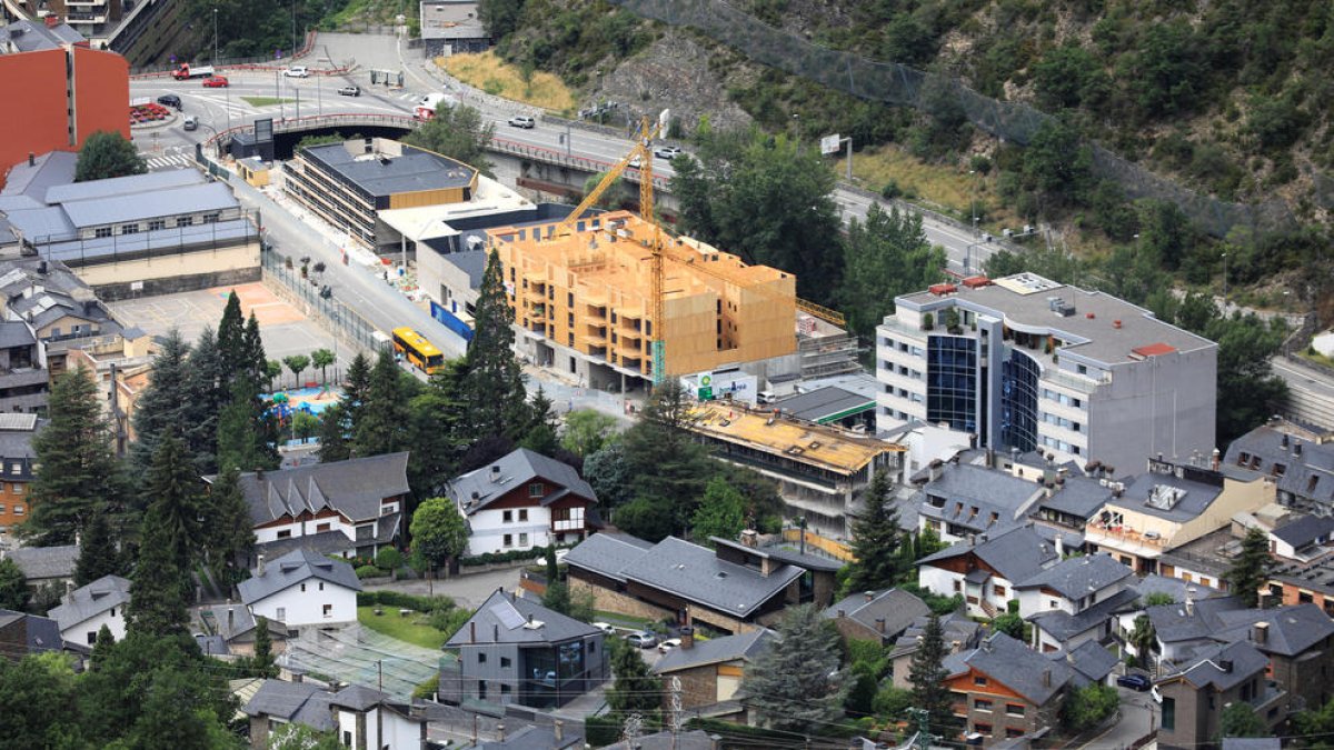Sant Julià de Lòria, centre dels estudis universitaris al Principat.