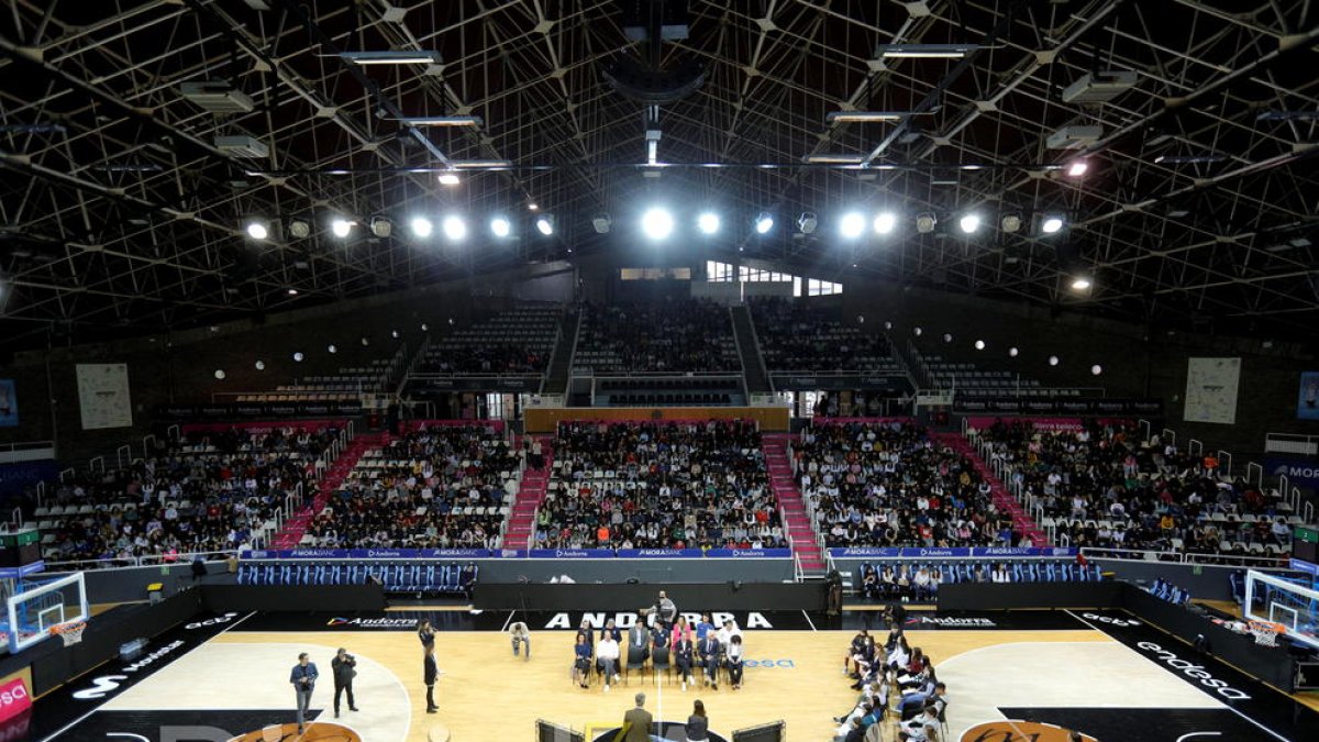 La jornada ha reunit 1.500 escolars al Poliesportiu d'Andorra
