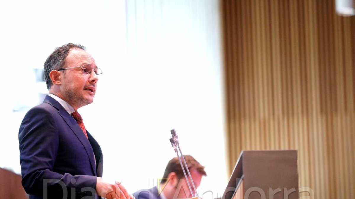 Espot aquest matí al debat d'orientació