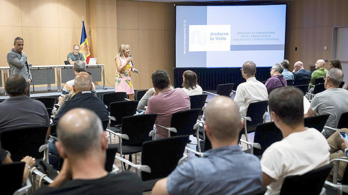 Presentació de les noves activitats del Palau de Gel.