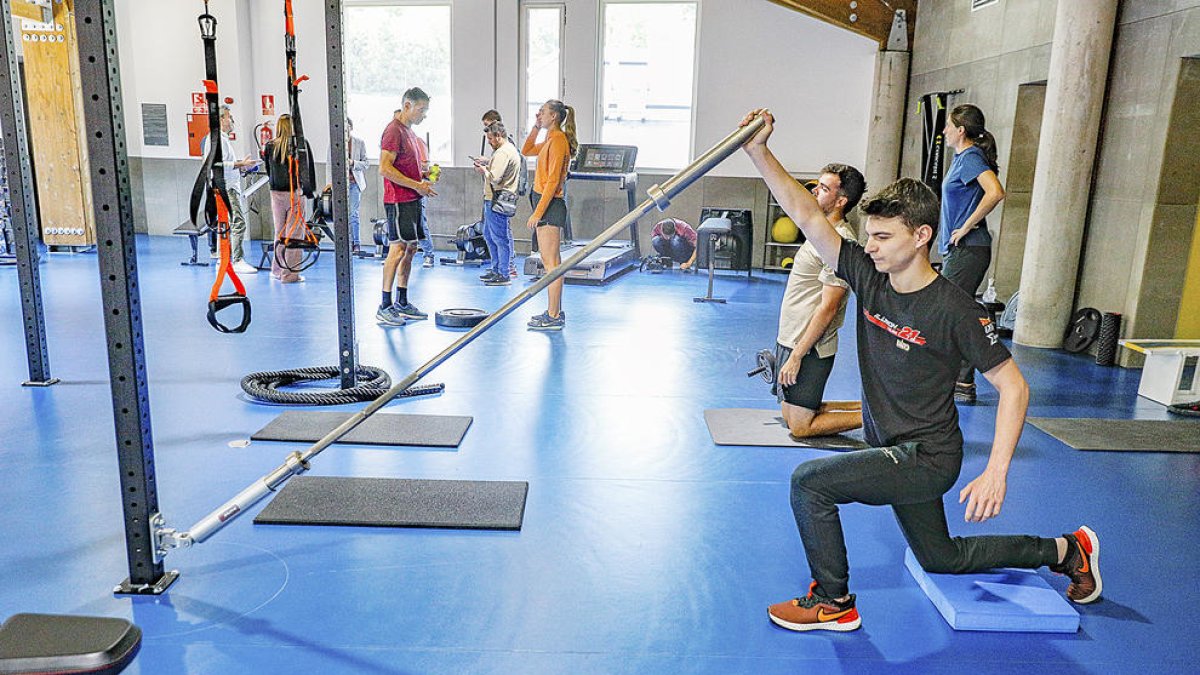 Alguns esportistes del país fent ús de les instal·lacions del Centre de Tecnificació d'Ordino.