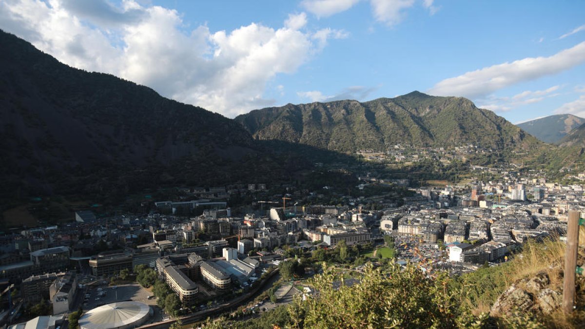 Vista aèria d'Andorra la Vella.