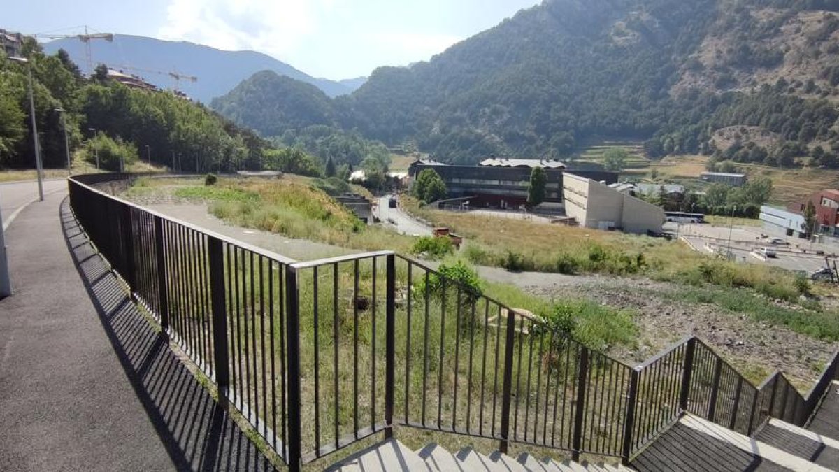 La nova regulació vol frenar el creixement.