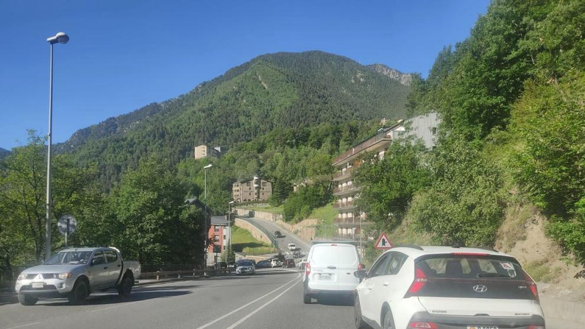 Trànsit dens a la CG-3.